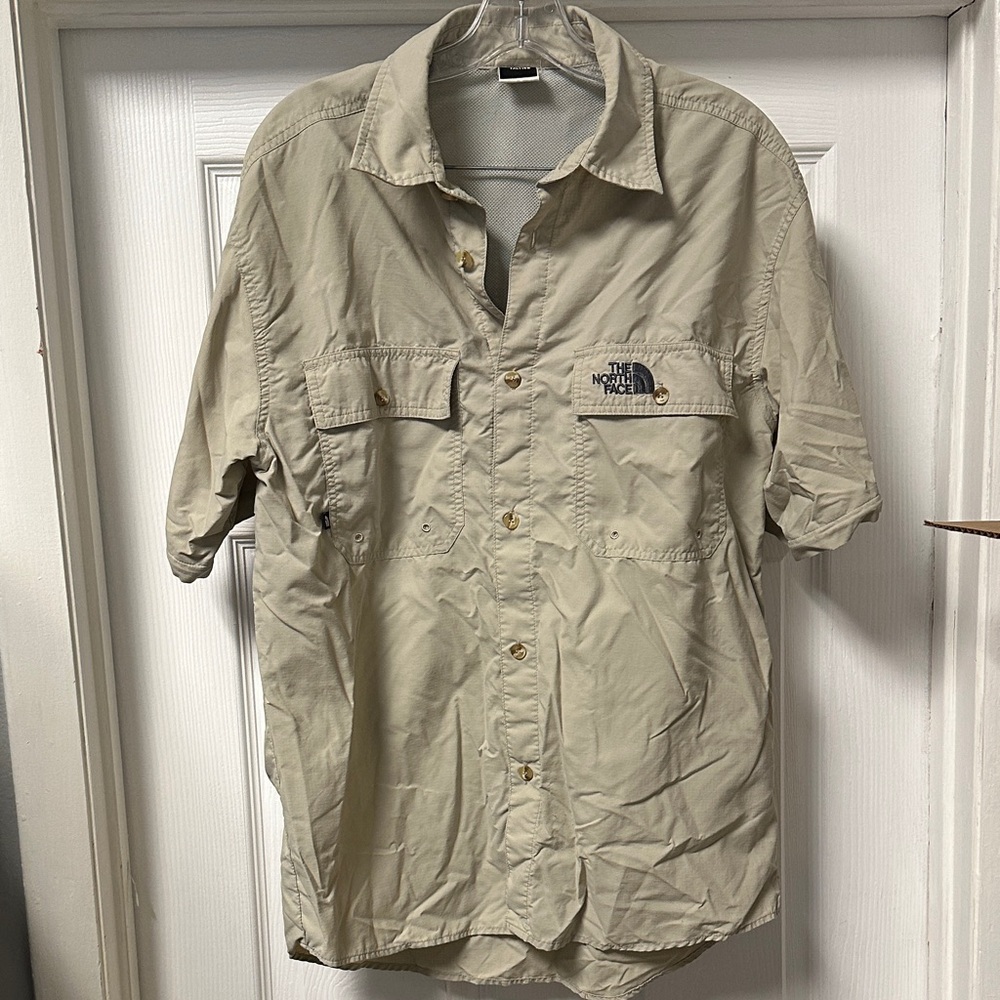 The North Face Short-Sleeve Button-Up Shirt - Khaki